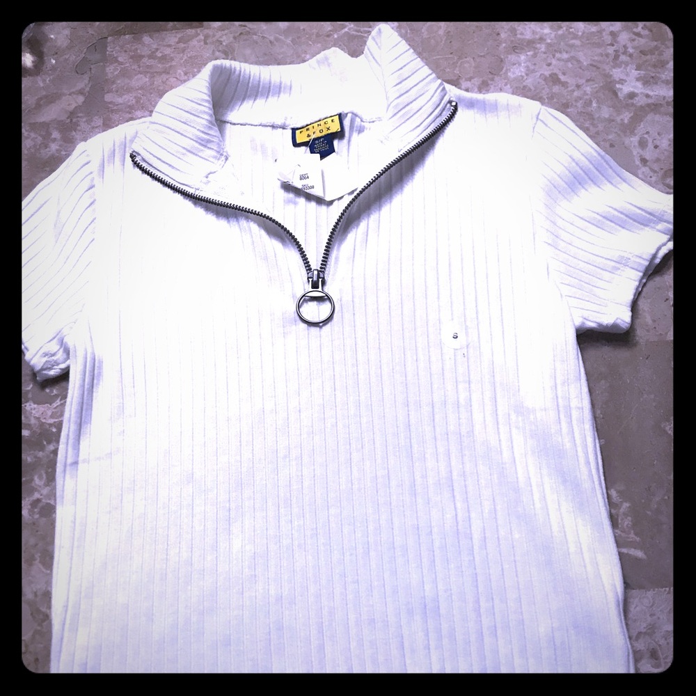 NWT cap sleeve white ribbed 3/4 zip top